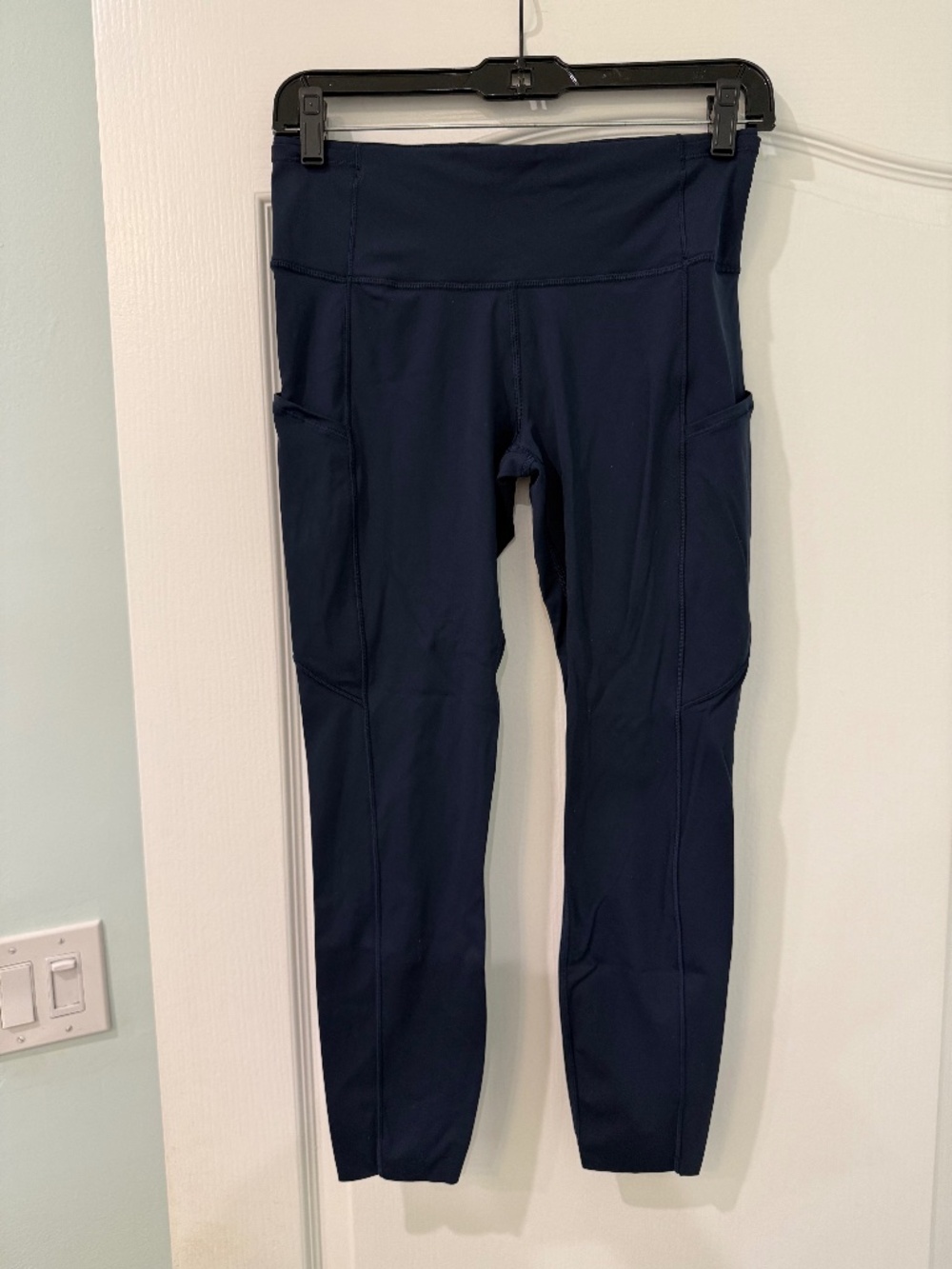 Like New Lululemon Fast & Free Leggings, Sz 8, Navy